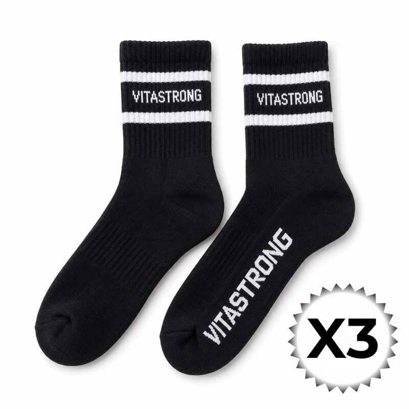 SCHWARZE SOCKEN